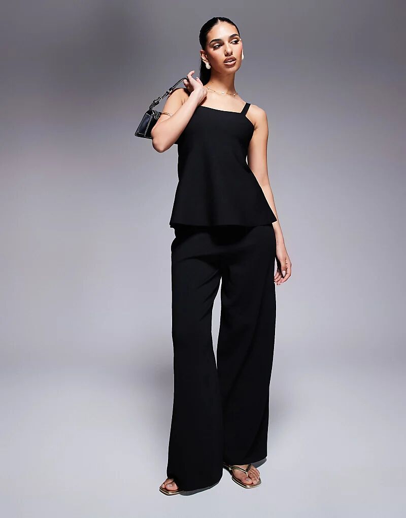 Широкие трикотажные брюки ASOS DESIGN черного цвета
Широкие трикотажные брюки ASOS DESIGN черного цвета