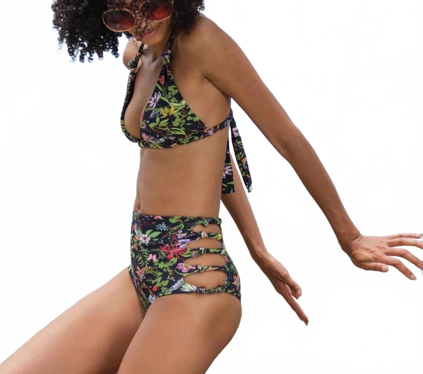 Топ Madison Racerback черного цвета с растительным принтом LVHR
Топ Madison Racerback черного цвета с растительным принтом LVHR