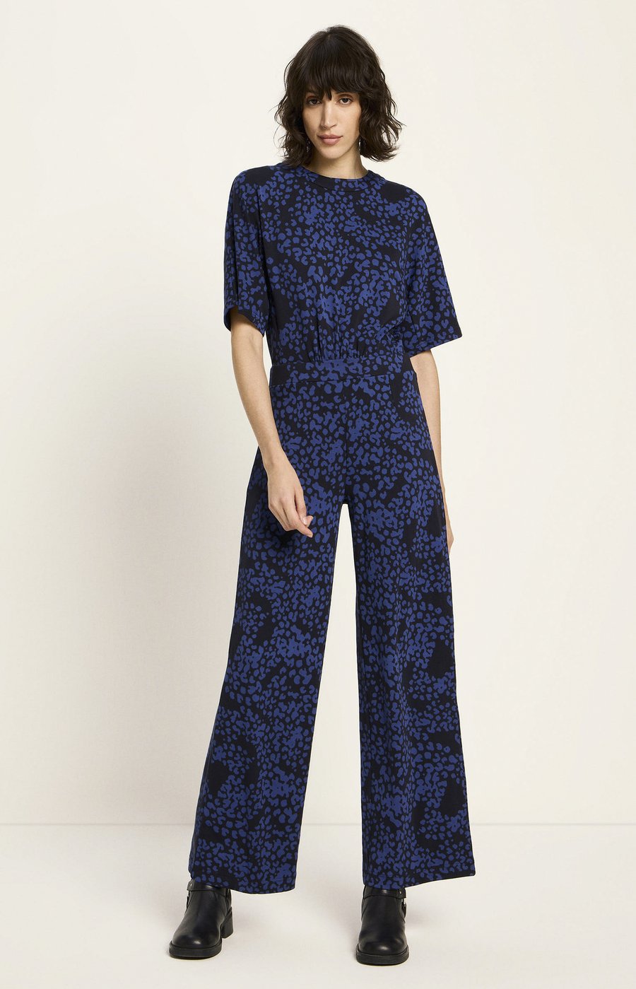 Комбинезон LANIUS Jumpsuit, Print Painted Animal Midnight/Blue
Комбинезон LANIUS Jumpsuit, Print Painted Animal Midnight/Blue