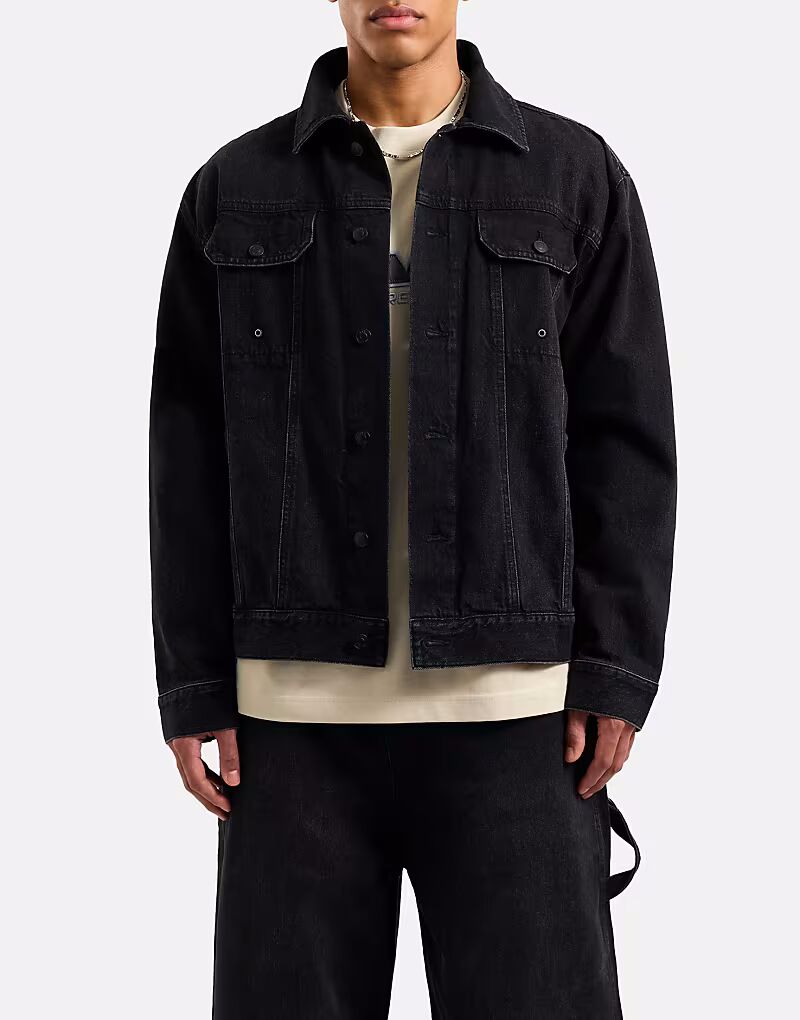 Джинсовая куртка AVX Edwards с длинными рукавами из черного денима Avirex
Джинсовая куртка AVX Edwards с длинными рукавами из черного денима Avirex