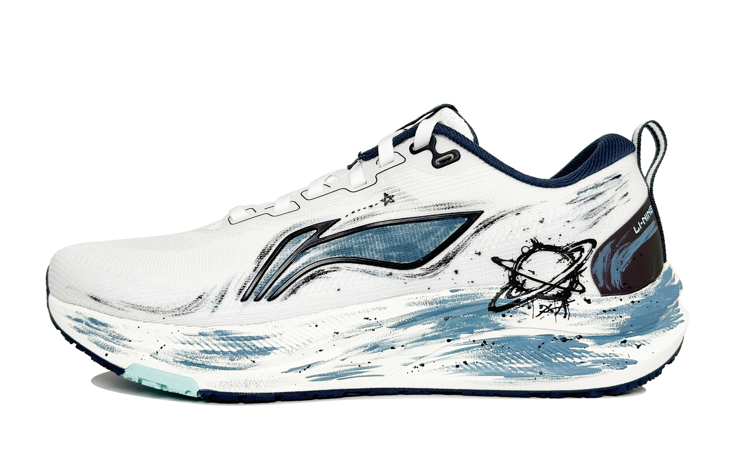 LINING Кроссовки мужские Red Hare 8 с низким верхом, белые, черные 
LINING Кроссовки мужские Red Hare 8 с низким верхом, белые, черные