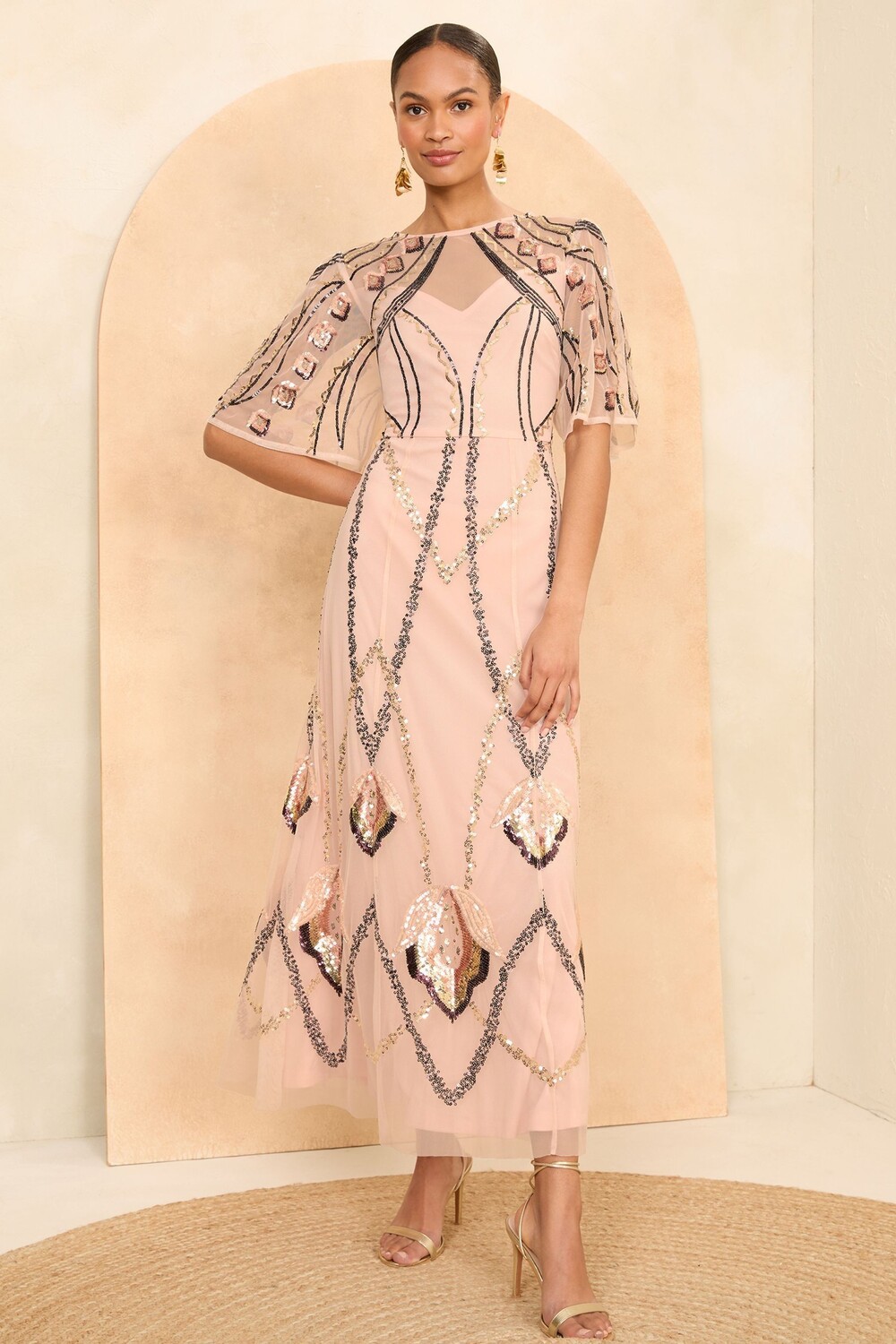 Украшенное платье миди с рукавами ангела Love & Roses, розовый
Украшенное платье миди с рукавами ангела Love & Roses, розовый