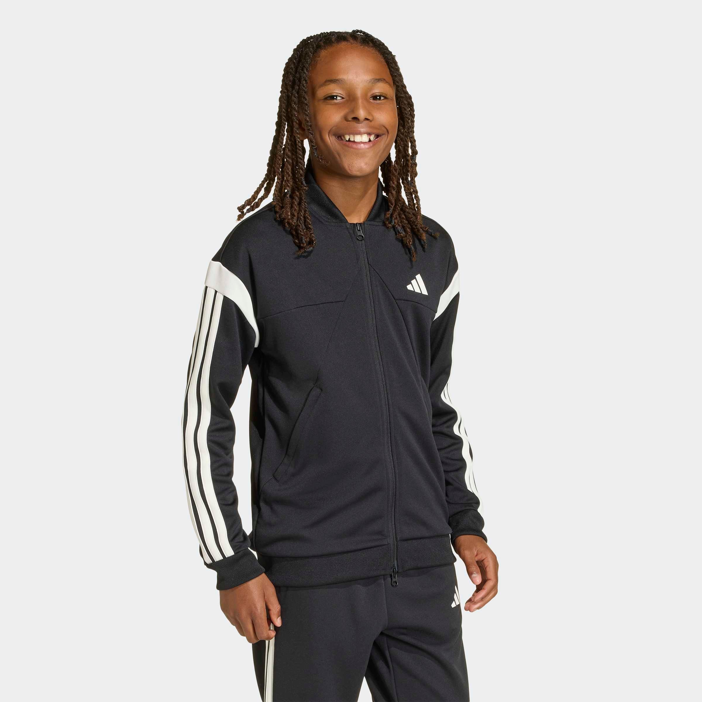 Adidas Sportswear Спортивная куртка в черном цвете
Adidas Sportswear Спортивная куртка в черном цвете