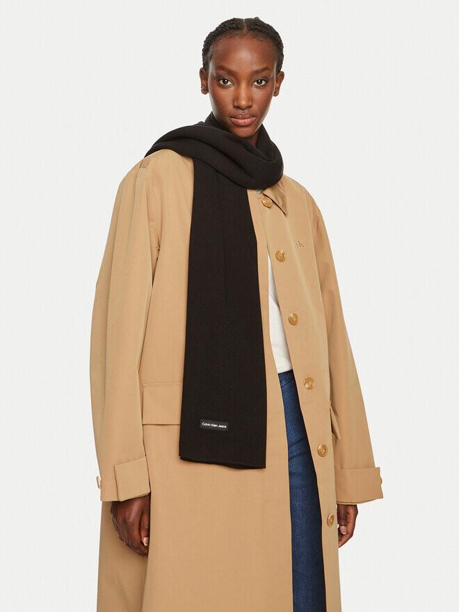 Шарф Calvin Klein Jeans, черный
Шарф Calvin Klein Jeans, черный