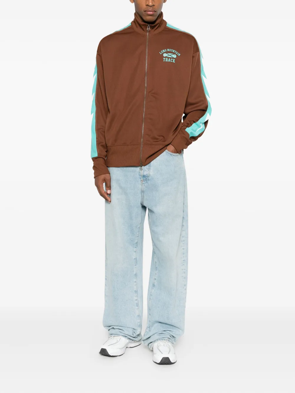 Свитшот в полоску на молнии Champion, коричневый
Свитшот в полоску на молнии Champion, коричневый