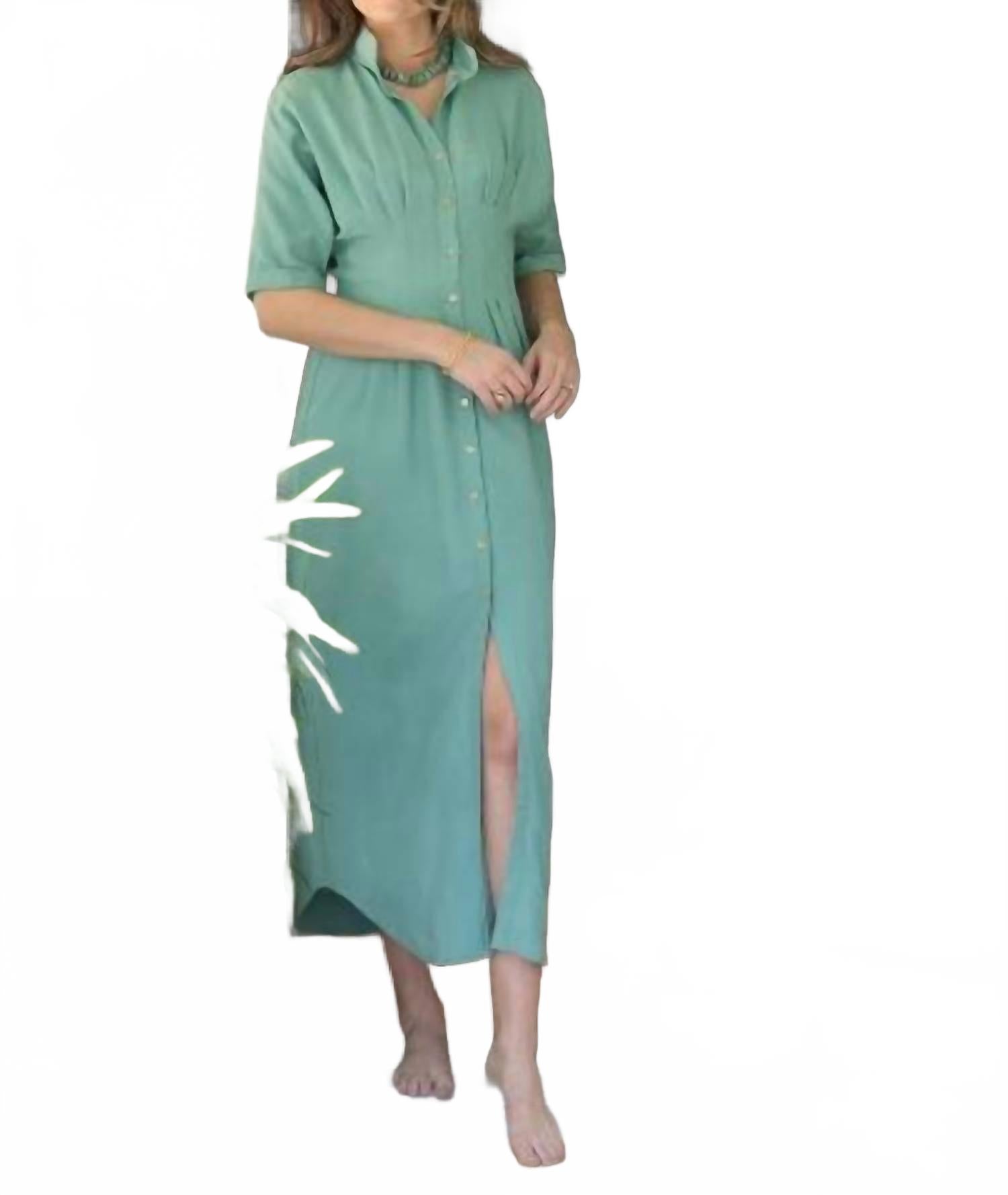 Платье Georgia в светло-голубом Emily McCarthy
Платье Georgia в светло-голубом Emily McCarthy