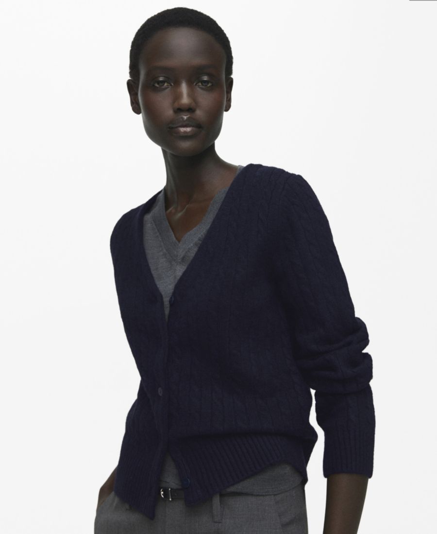 Женский вязаный кардиган с косами MANGO, Dark Navy
Женский вязаный кардиган с косами MANGO, Dark Navy