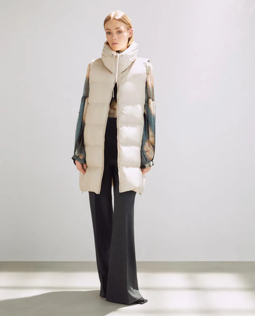 Женский жилет из перьев Woman Limited El Corte Inglés, бежевый
Женский жилет из перьев Woman Limited El Corte Inglés, бежевый