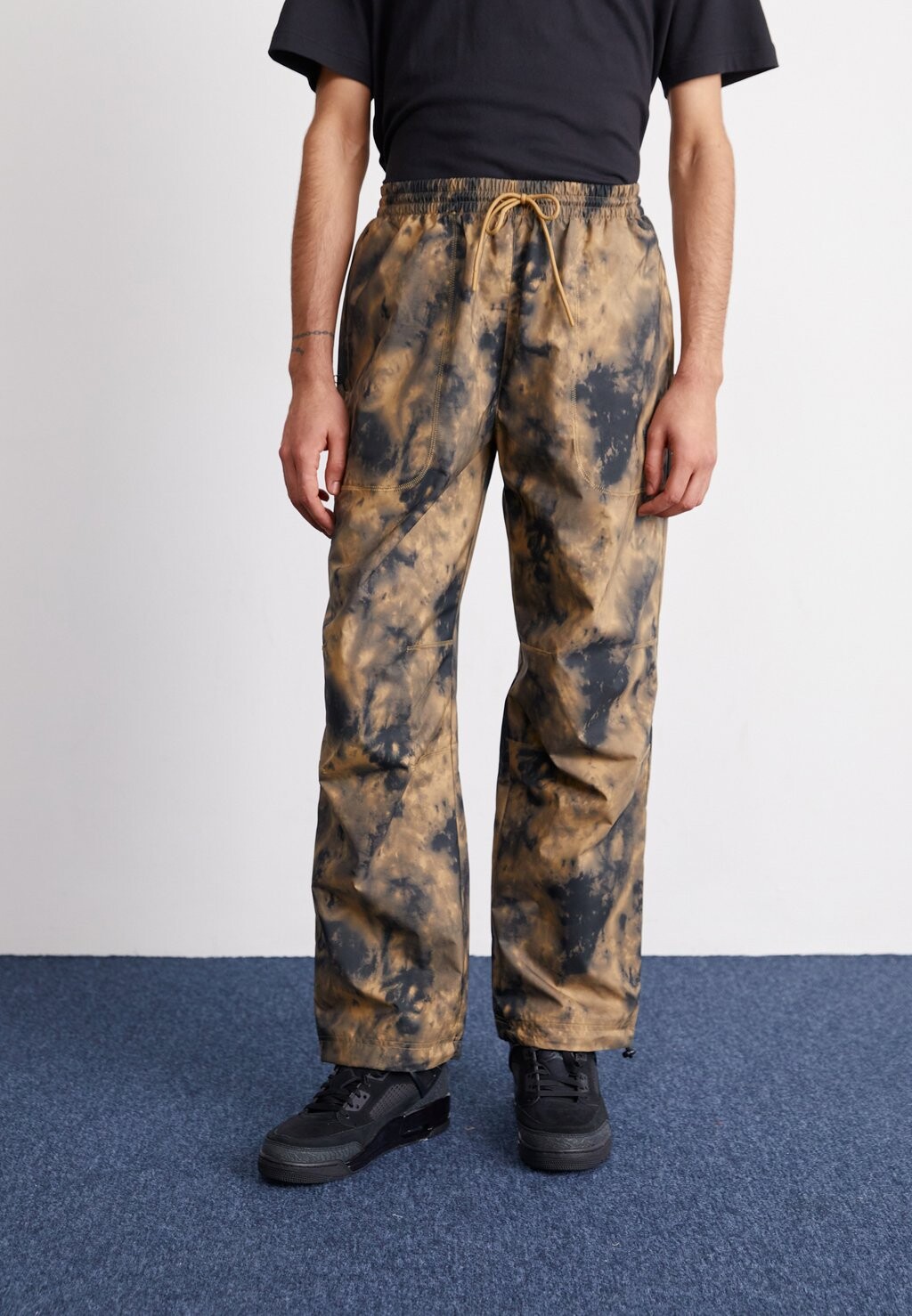 Спортивные брюки PANT adidas Originals, светло-коричневый
Спортивные брюки PANT adidas Originals, светло-коричневый