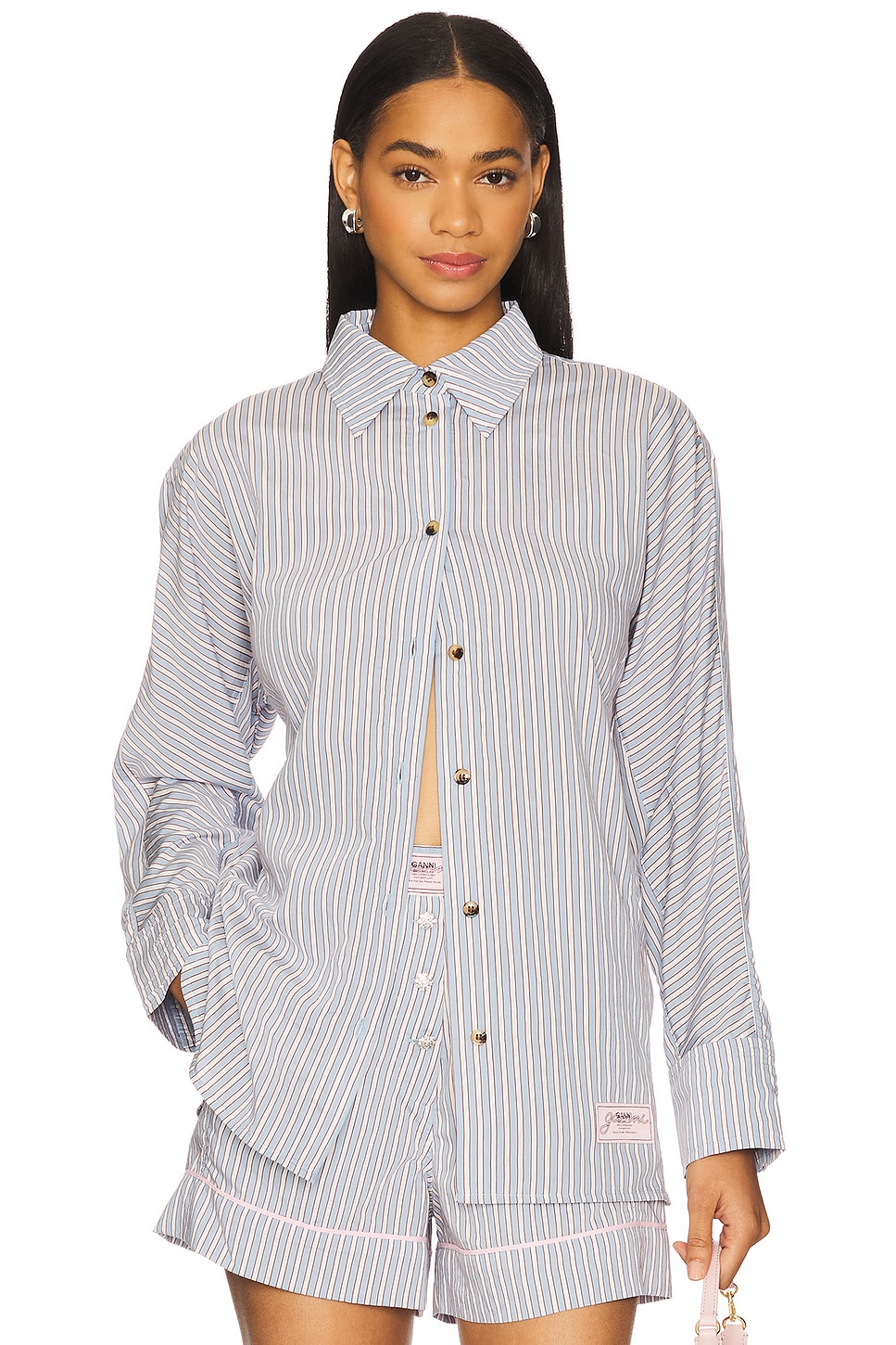 Рубашка в полоску, soft chambray
Рубашка в полоску, soft chambray