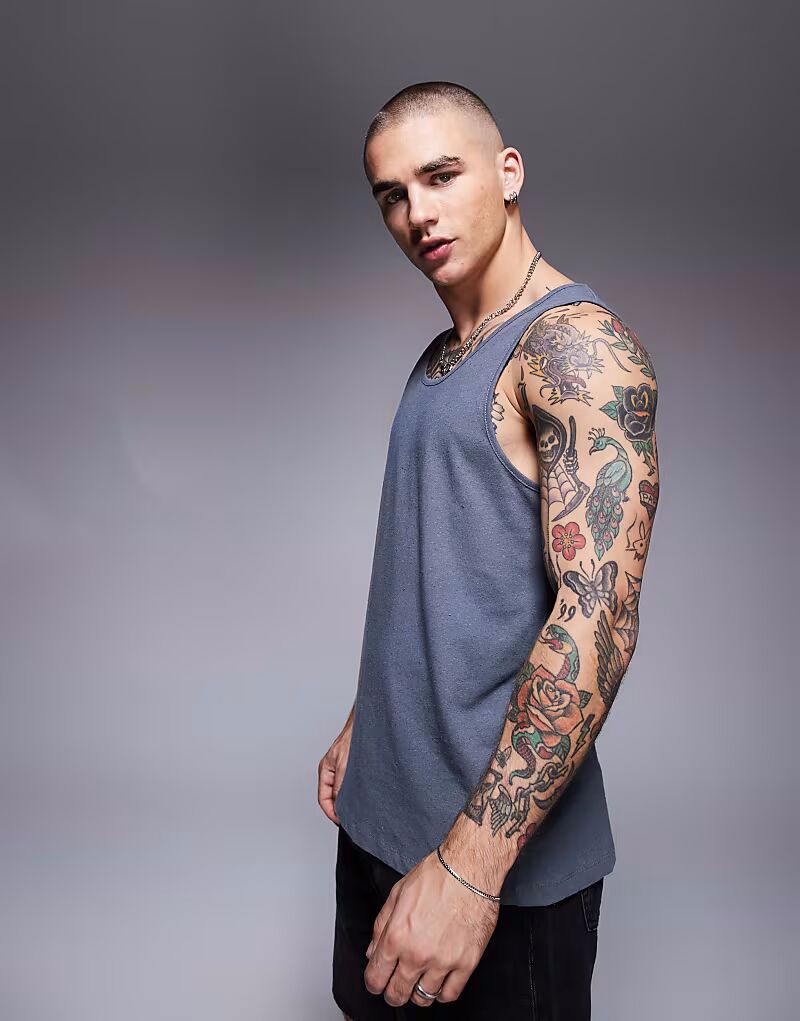 Майка с круглым вырезом из льняной смеси угольного цвета Asos Design
Майка с круглым вырезом из льняной смеси угольного цвета Asos Design