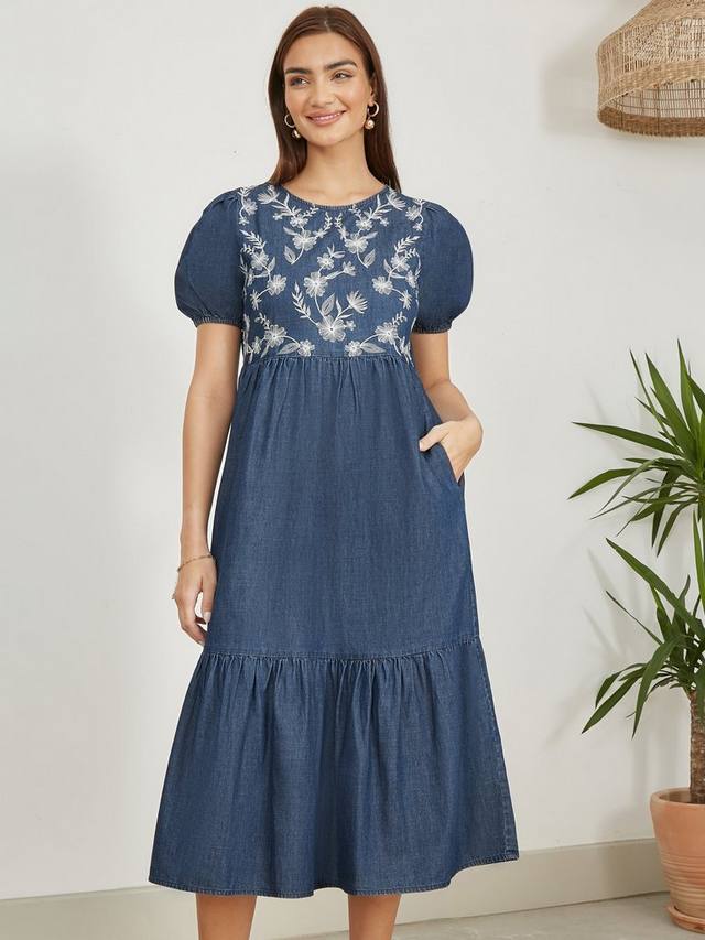 Вышитое джинсовое платье миди Yumi, синий
Вышитое джинсовое платье миди Yumi, синий