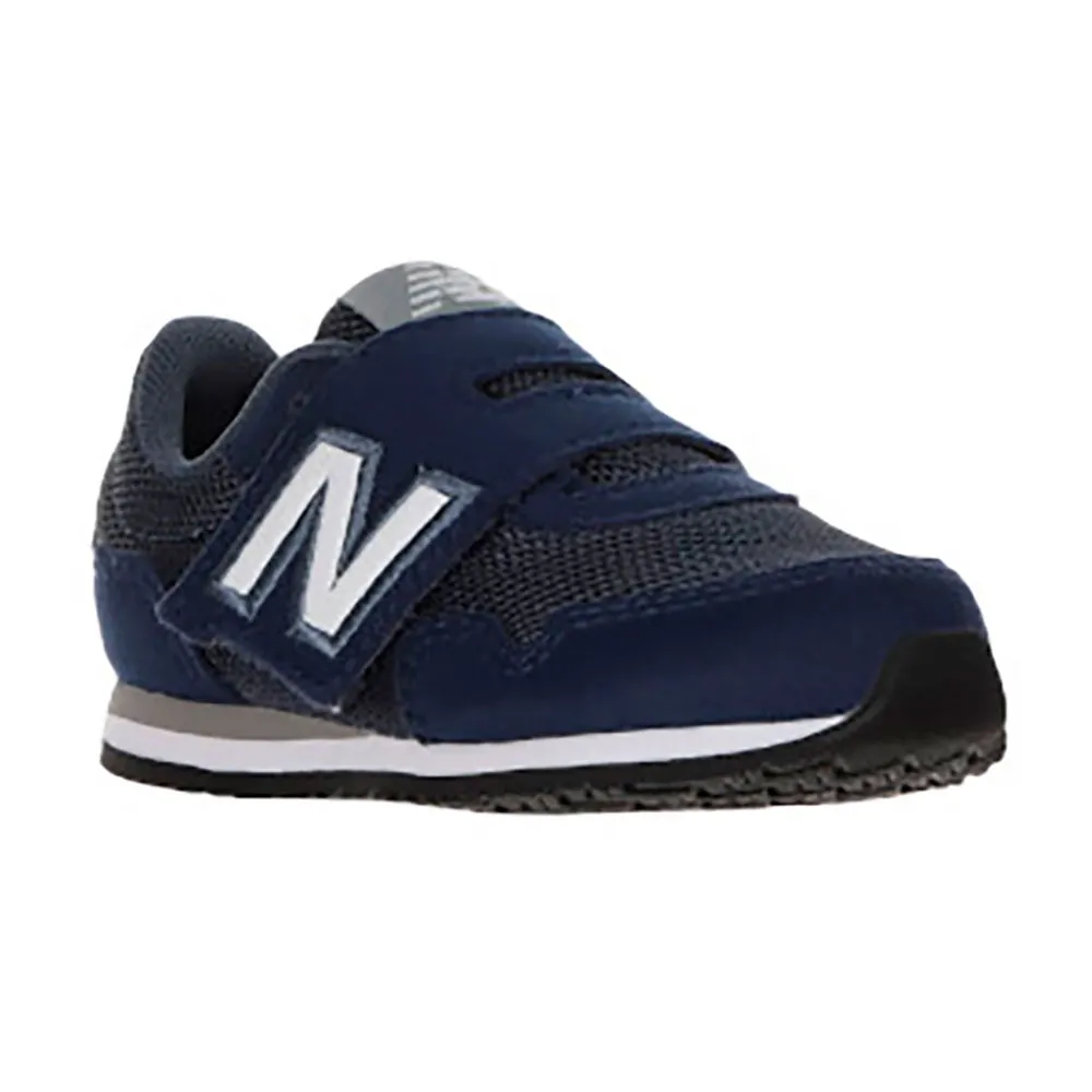 Кроссовки New Balance IV323, синий
Кроссовки New Balance IV323, синий