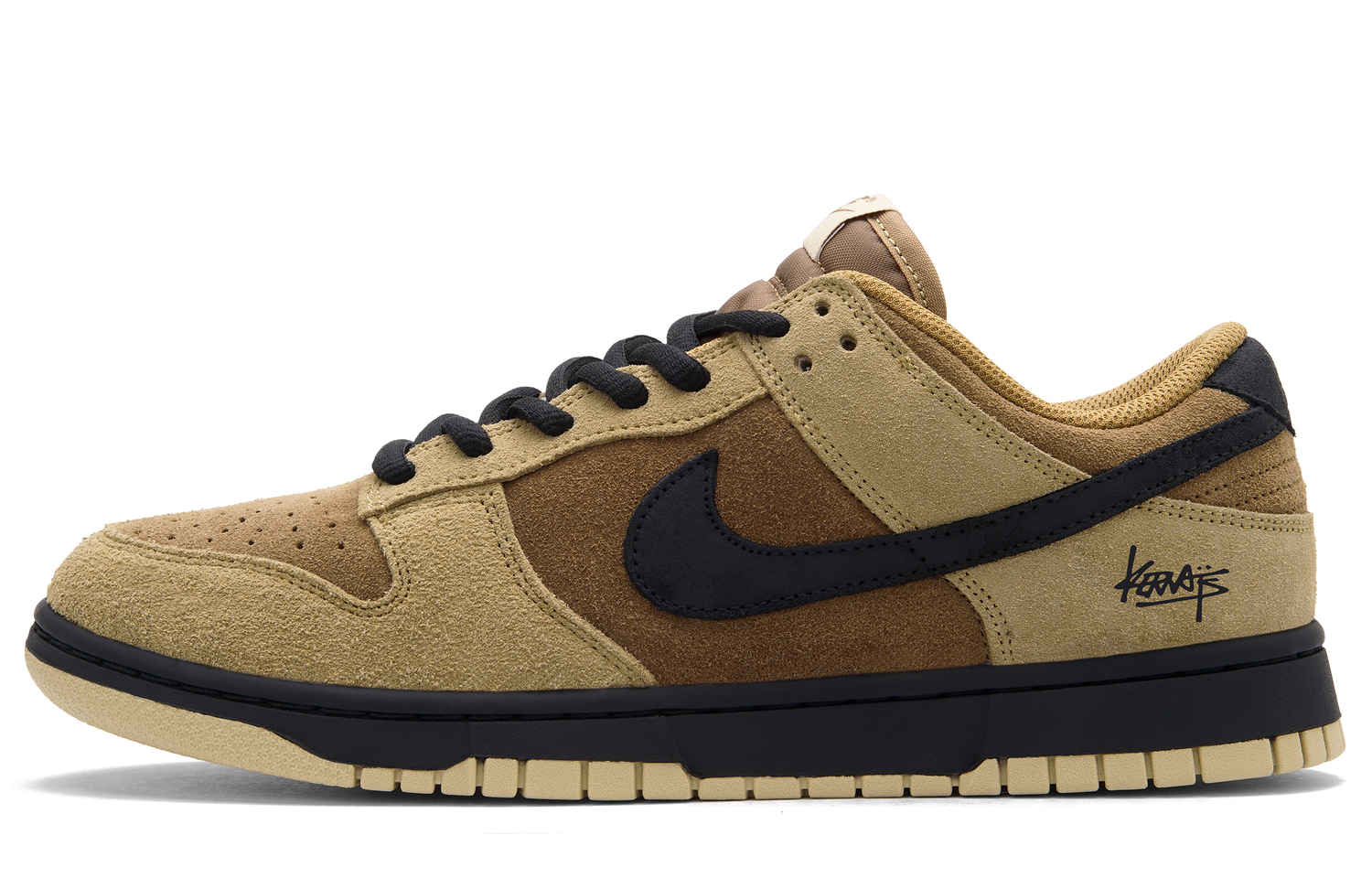 Кроссовки для скейтбординга Dunk Caramel Cookies низкие унисекс Nike, коричневый
Кроссовки для скейтбординга Dunk Caramel Cookies низкие унисекс Nike, коричневый