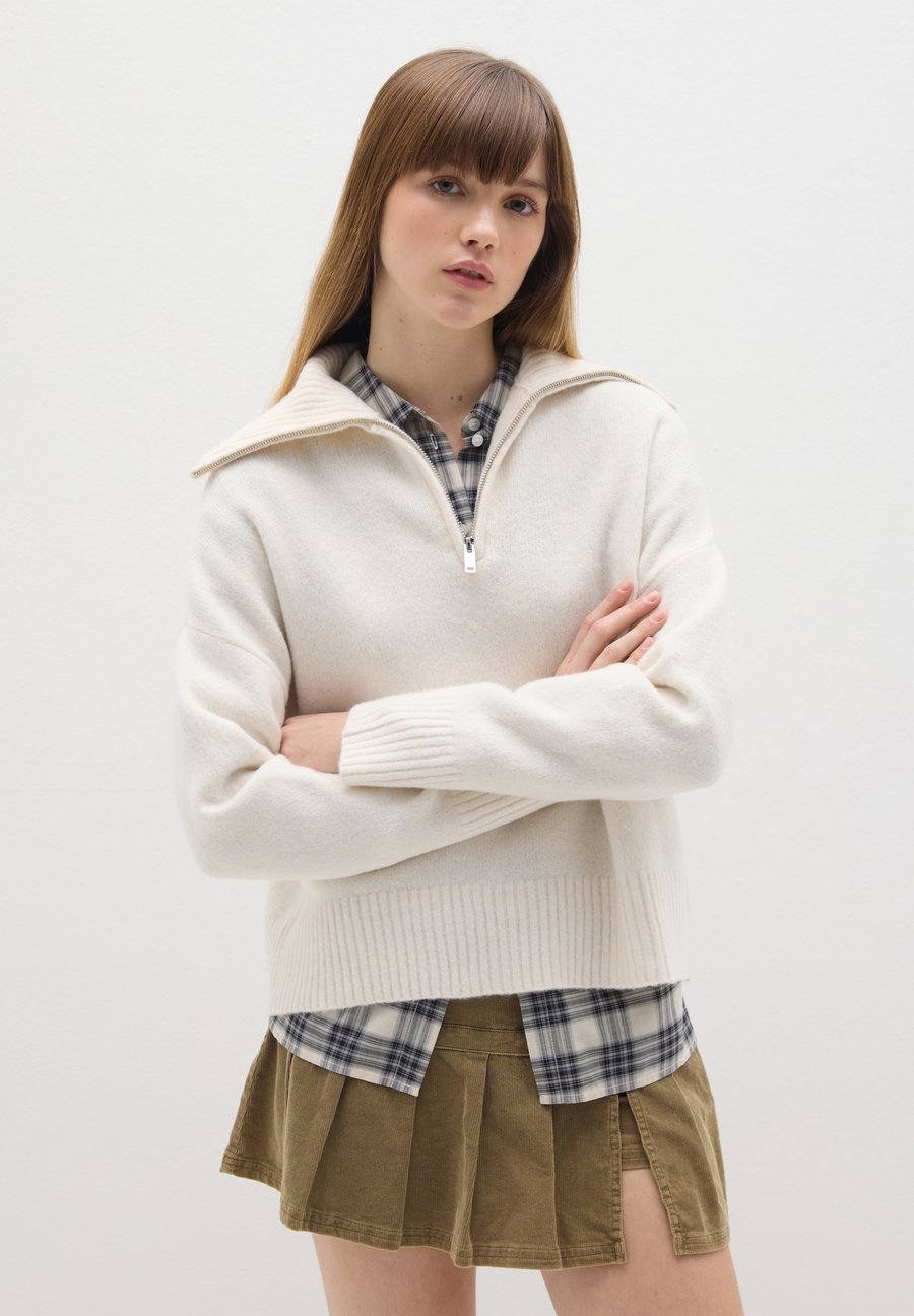 Джемпер B.ANGEL Jumper, Light Beige/Beige
Джемпер B.ANGEL Jumper, Light Beige/Beige