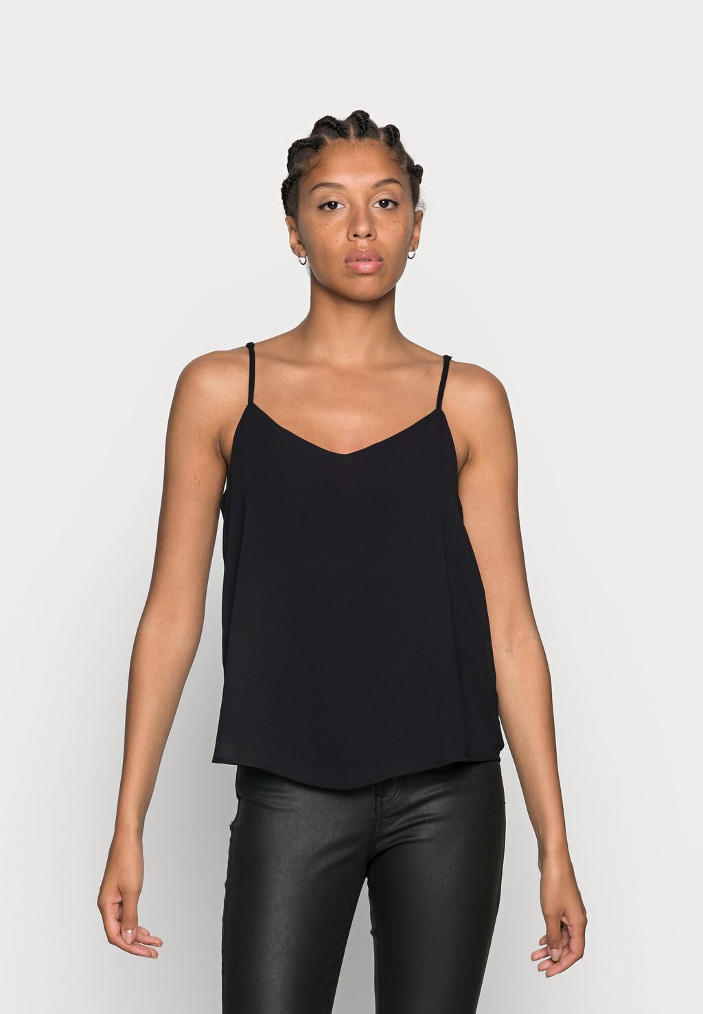 Топ ONLY, черный
Топ ONLY, черный