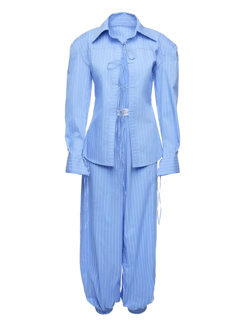 Комплект из рубашки и брюк в тонкую полоску Ana Radu, синий
Комплект из рубашки и брюк в тонкую полоску Ana Radu, синий