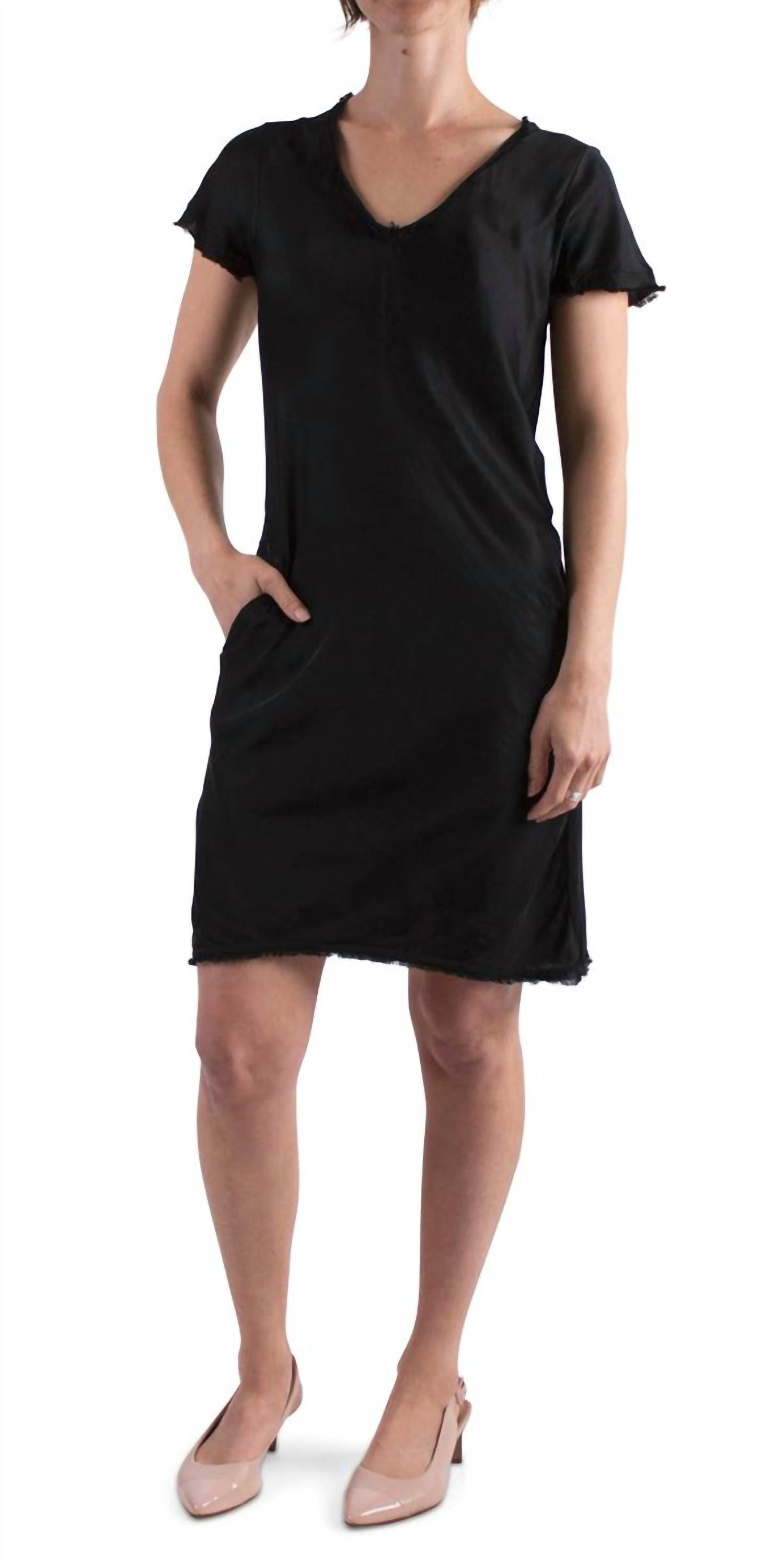 Мини-платье Maglietta черного цвета Gigi Moda, черный
Мини-платье Maglietta черного цвета Gigi Moda, черный