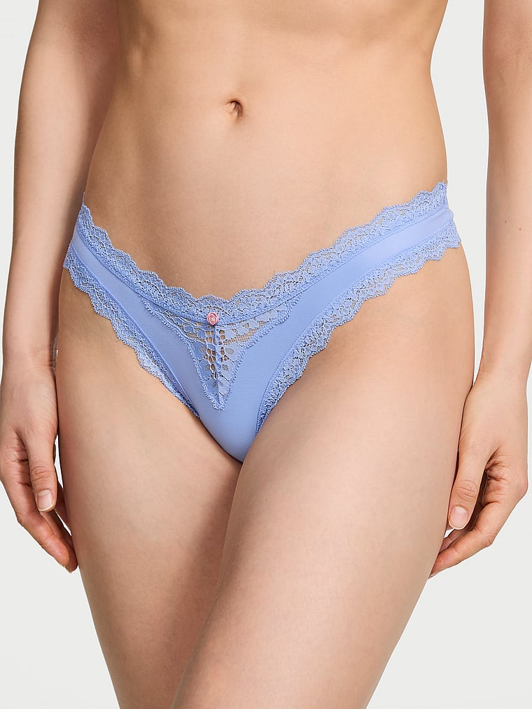 Бразильские трусики с кружевной отделкой Dream Angels, lace trim cameo blue
Бразильские трусики с кружевной отделкой Dream Angels, lace trim cameo blue