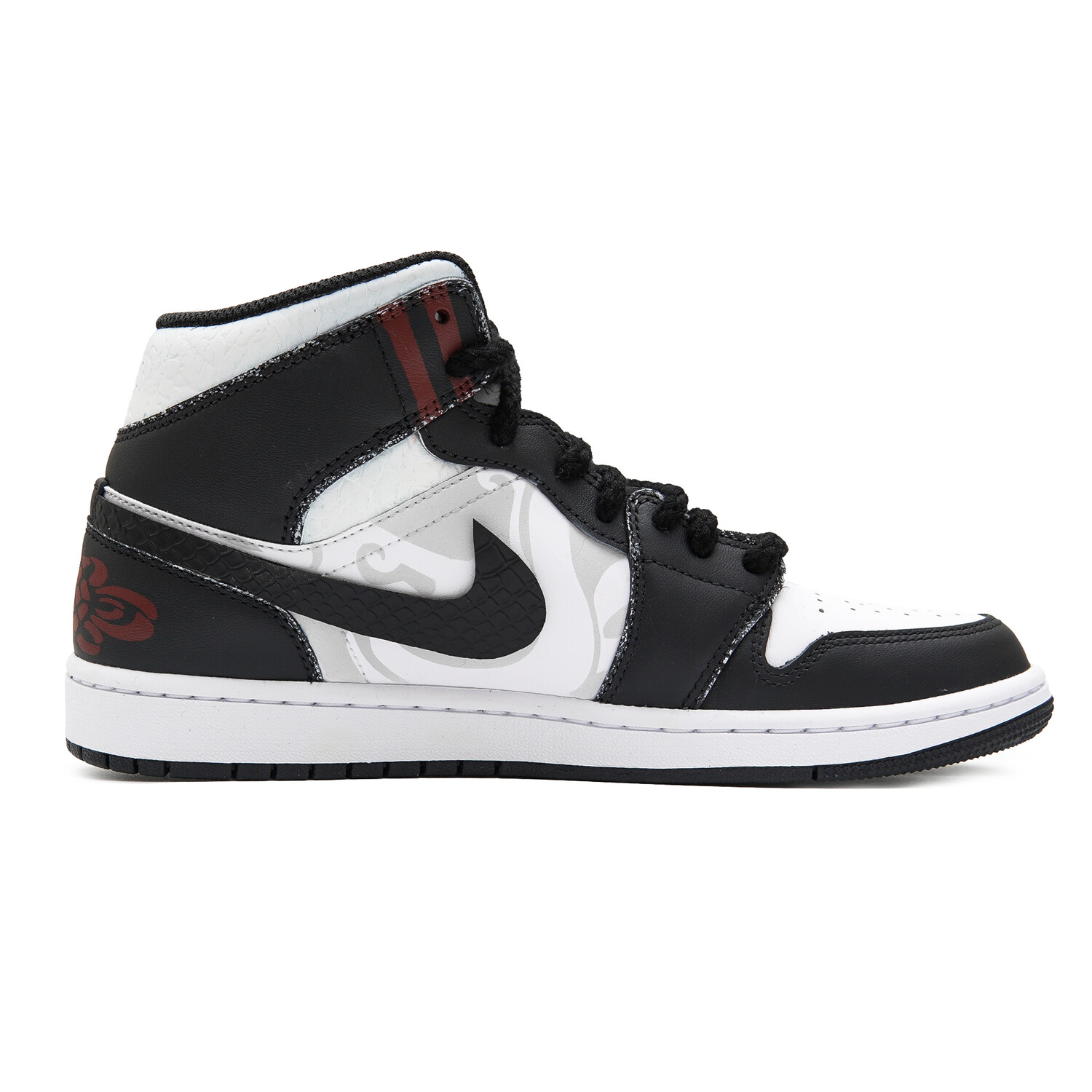 Кроссовки Vintage Jordan Air Jordan 1, белый/черный
Кроссовки Vintage Jordan Air Jordan 1, белый/черный