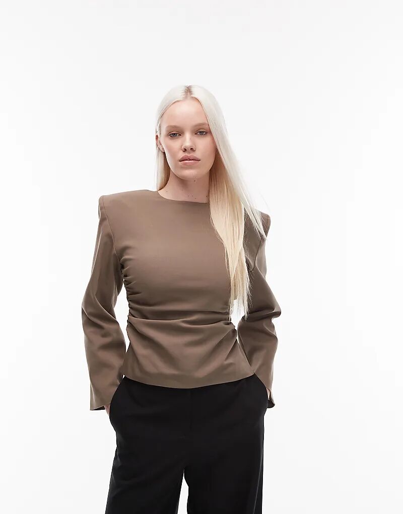 Топ ASOS DESIGN с подплечниками и облегающим лифом цвета мокко
Топ ASOS DESIGN с подплечниками и облегающим лифом цвета мокко