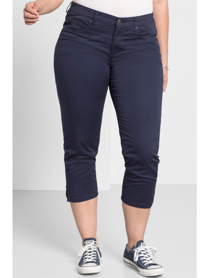 Тканевые шорты sheego
Тканевые шорты sheego