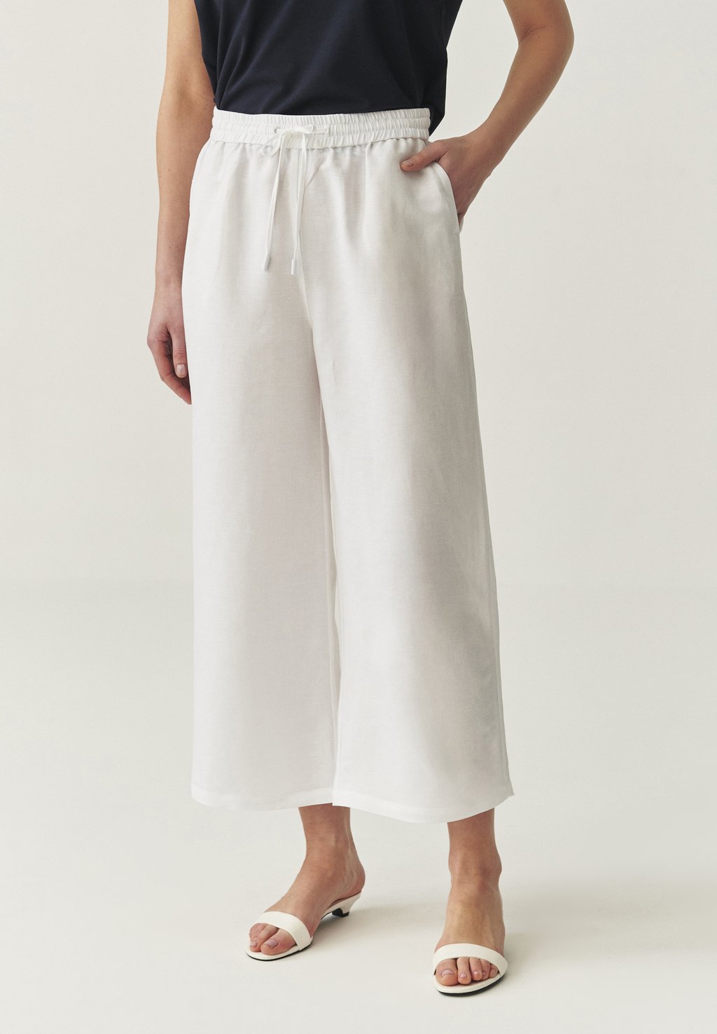 Брюки PULIO. TATUUM, белый
Брюки PULIO. TATUUM, белый