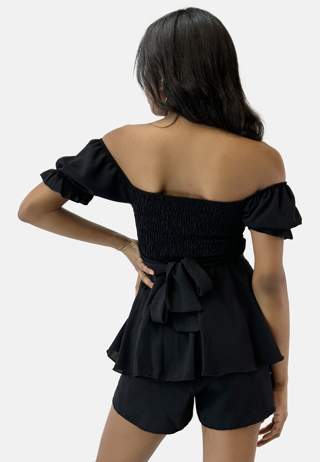 Комбинезон Elara, черный
Комбинезон Elara, черный