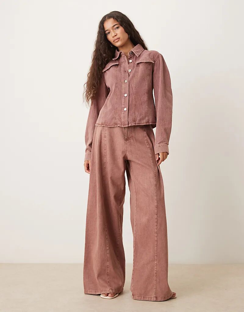 Джинсы Ghospell Britt с широкими штанинами, цвет: красный, выбеленный
Джинсы Ghospell Britt с широкими штанинами, цвет: красный, выбеленный