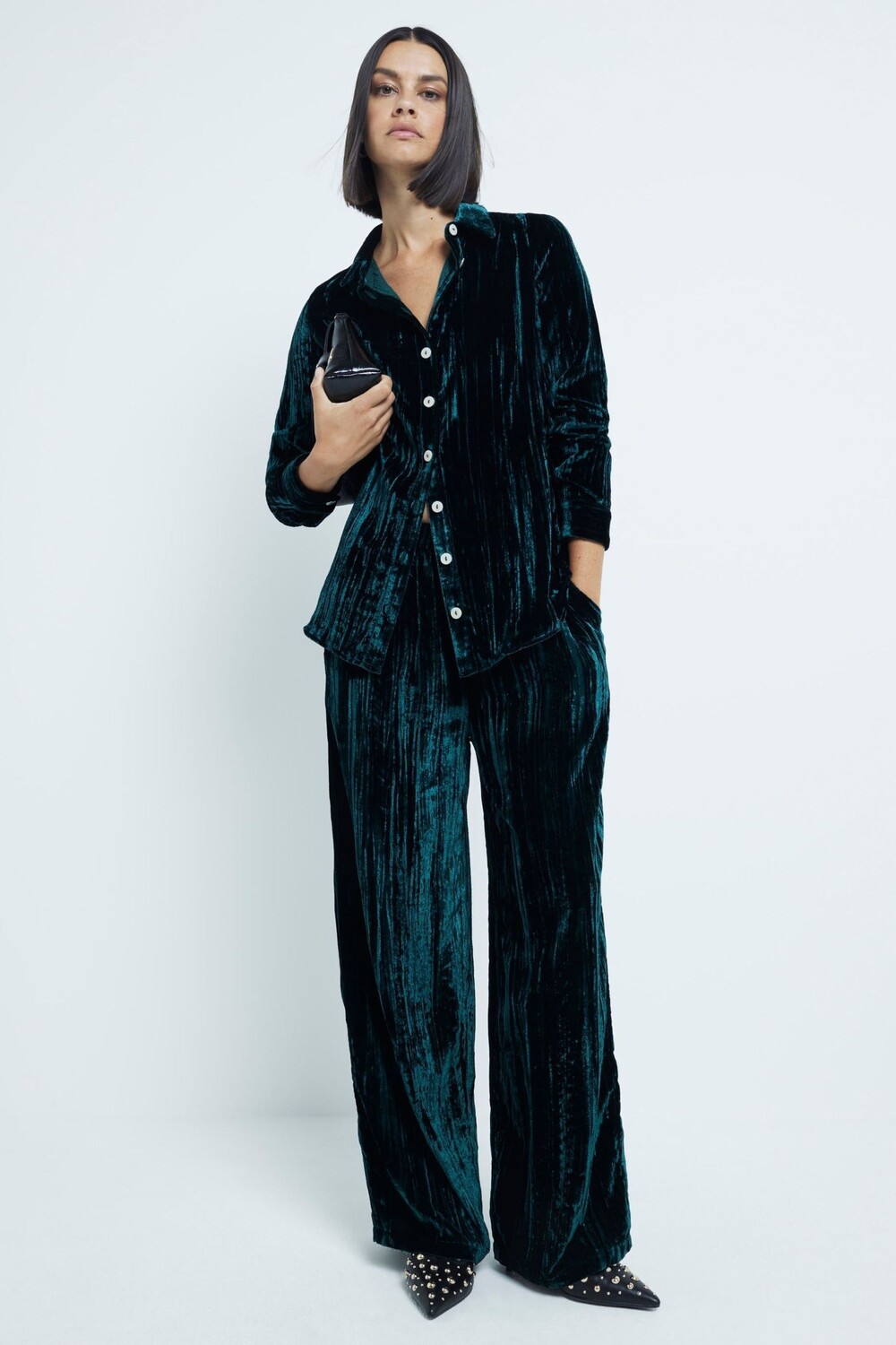 Рубашка из 100% хлопка с бархатной текстурой River Island, зеленый
Рубашка из 100% хлопка с бархатной текстурой River Island, зеленый