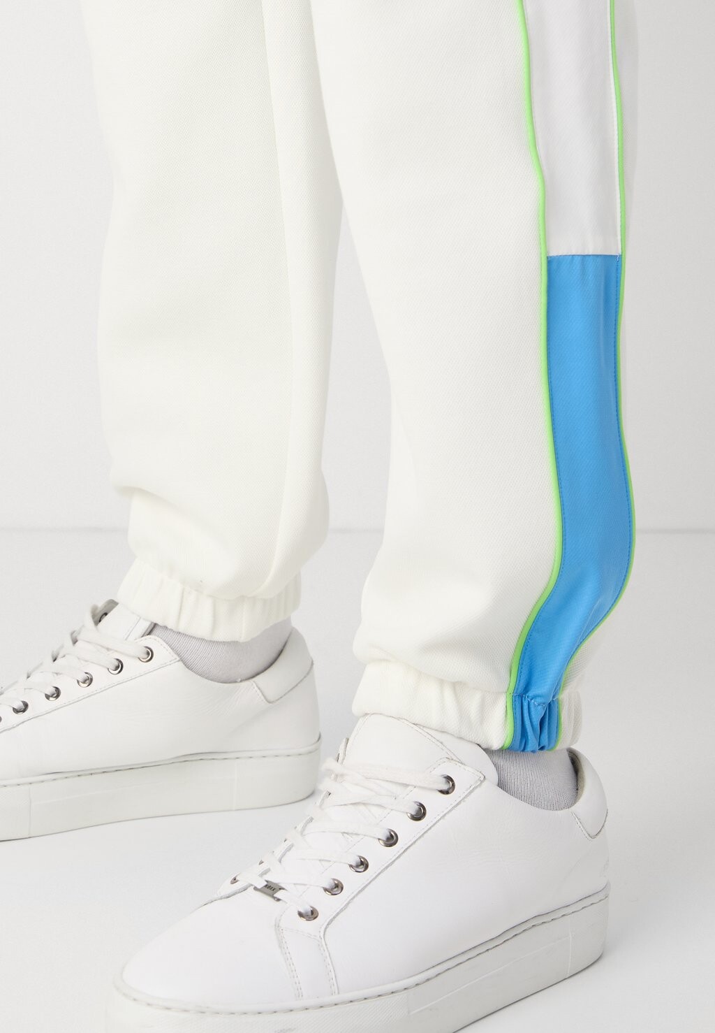 Спортивные брюки Lacoste, молочный
Спортивные брюки Lacoste, молочный