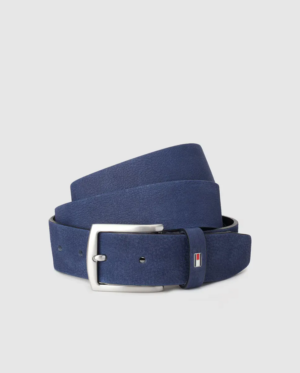 Мужской ремень из нубука темно-синего цвета Tommy Hilfiger, темно-синий
Мужской ремень из нубука темно-синего цвета Tommy Hilfiger, темно-синий