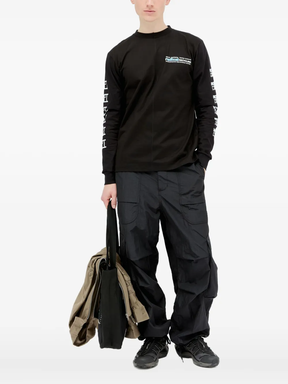 Футболка с длинными рукавами и графичным принтом Space Available, черный
Футболка с длинными рукавами и графичным принтом Space Available, черный