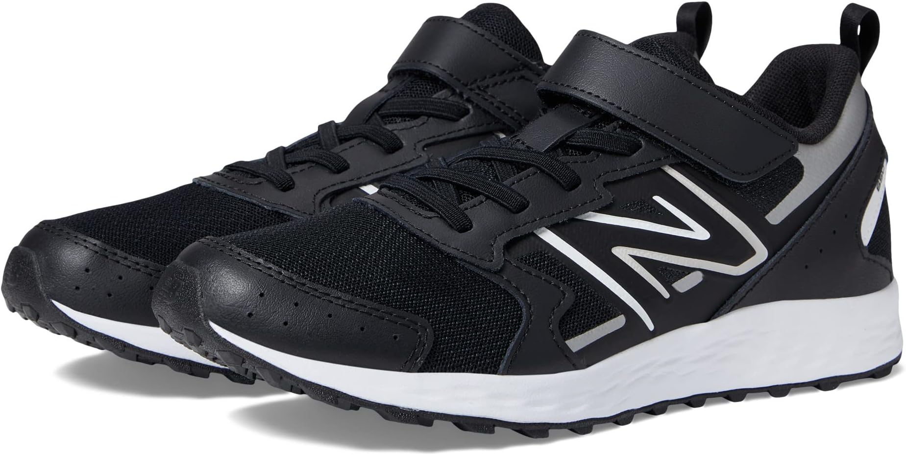 Кроссовки New Balance Kids Fresh Foam 650v1 Bungee Lace with Top Strap, Black/Metallic Silver
Кроссовки New Balance Kids Fresh Foam 650v1 Bungee Lace with Top Strap, Black/Metallic Silver