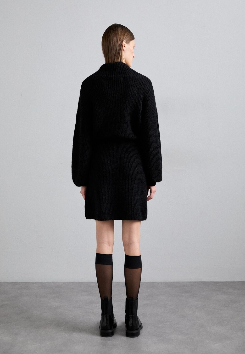 Платье-джемпер EXCLUSIVE VERONA NECK DRESS DESIGNERS REMIX, черный
Платье-джемпер EXCLUSIVE VERONA NECK DRESS DESIGNERS REMIX, черный