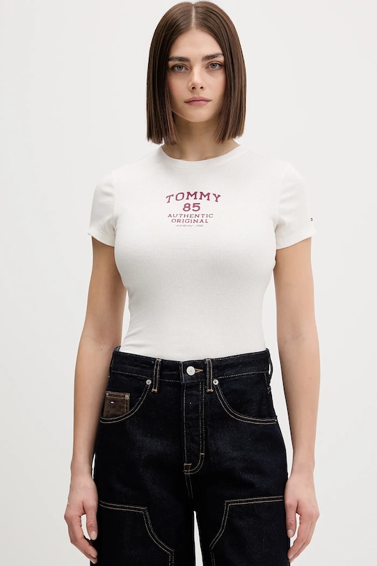 Футболка Tommy Jeans, бежевый
Футболка Tommy Jeans, бежевый