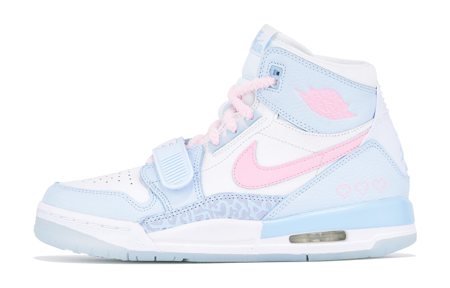 Кроссовки JORDAN Legacy 312 Vintage Basketball Shoes Women's High-Top White Blue Pink
Кроссовки JORDAN Legacy 312 Vintage Basketball Shoes Women's High-Top White Blue Pink