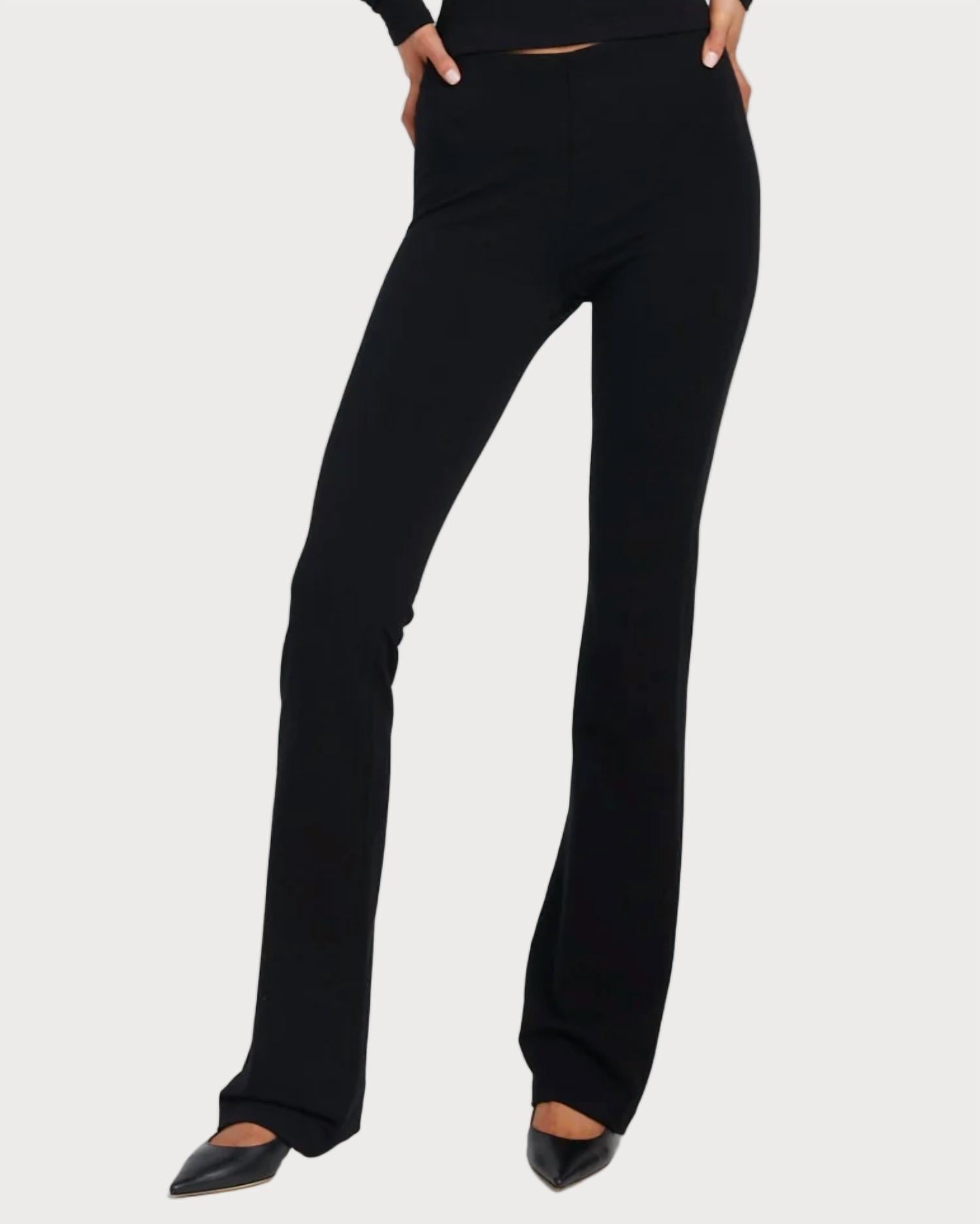 Черные брюки-клеш с микро-удлинением SPRWMN, черный
Черные брюки-клеш с микро-удлинением SPRWMN, черный