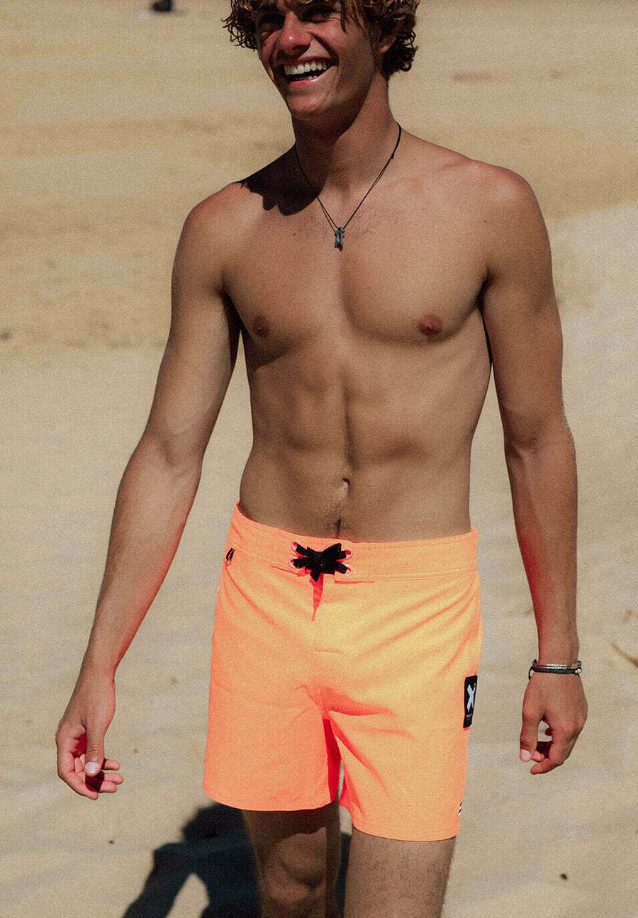 Шорты для плавания WATTS RX COOL PLAIN, W Fluo Coral/Neon Orange
Шорты для плавания WATTS RX COOL PLAIN, W Fluo Coral/Neon Orange