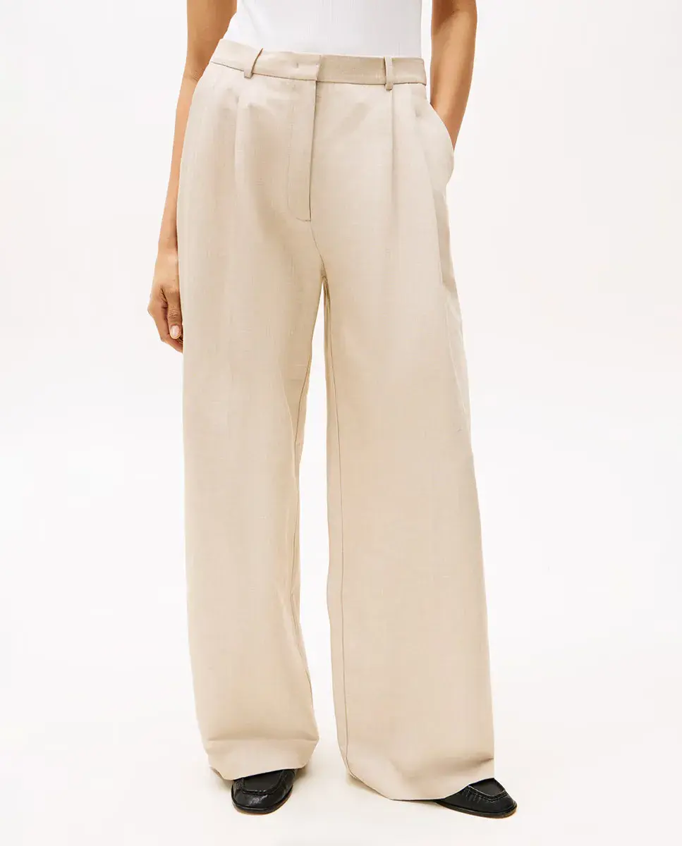 Женские льняные брюки свободного прямого силуэта Tommy Hilfiger, бежевый
Женские льняные брюки свободного прямого силуэта Tommy Hilfiger, бежевый