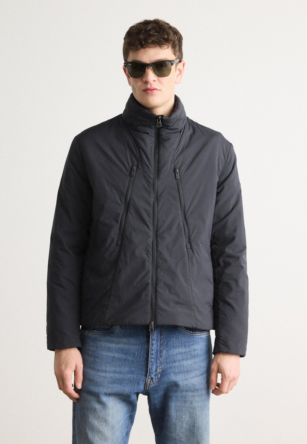 Легкая куртка JACKET Colmar Originals, черный
Легкая куртка JACKET Colmar Originals, черный