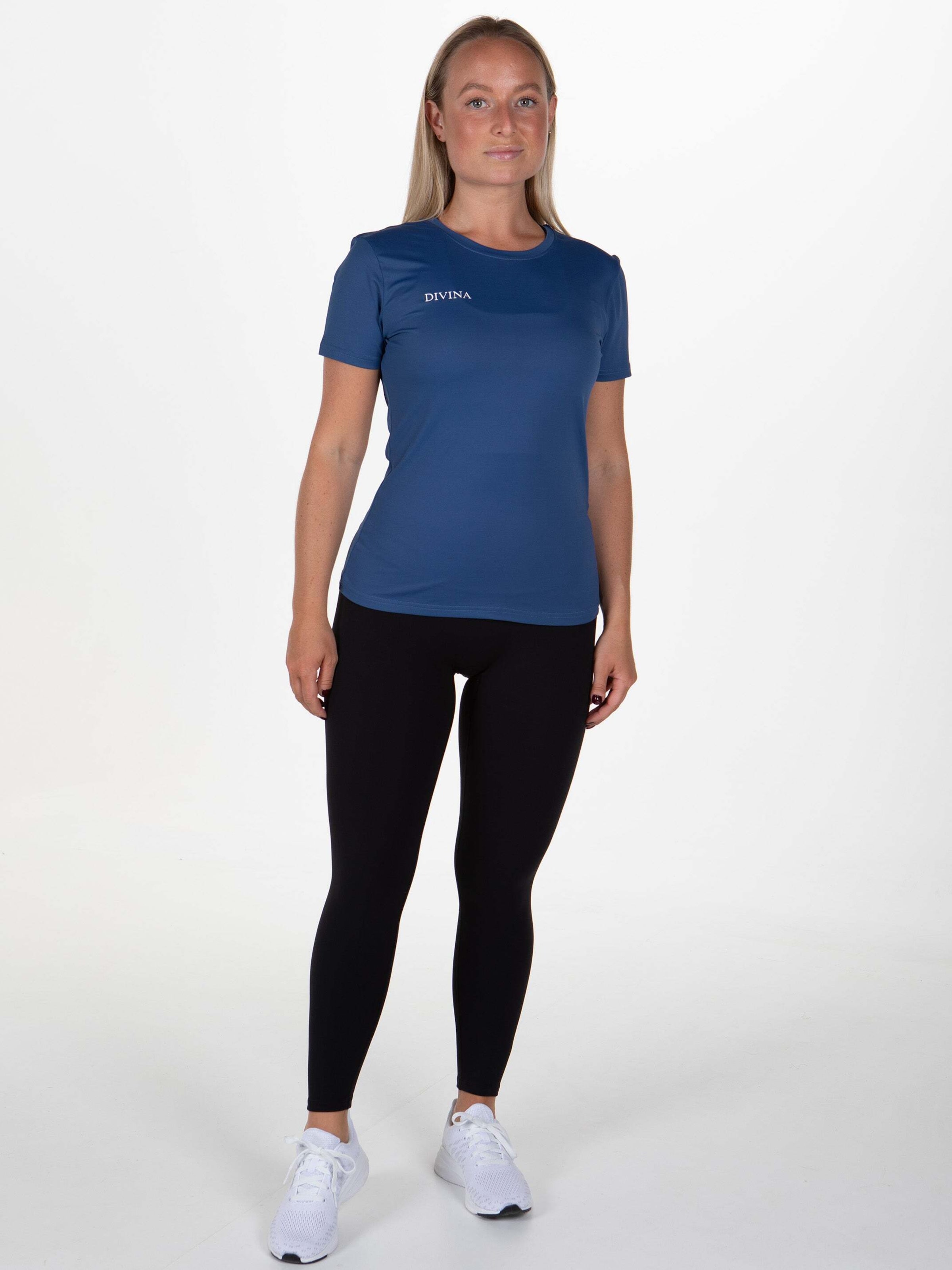 Divina Спортивный топ 'Pono' в цвете Royal Blue
Divina Спортивный топ 'Pono' в цвете Royal Blue