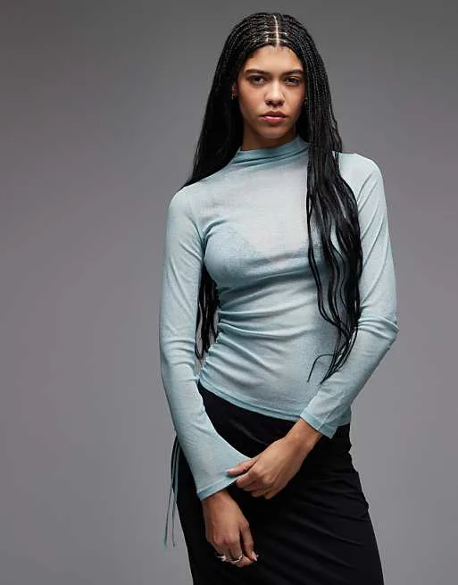 Светло-серый топ с полупрозрачным воротником и сборками ASOS DSIGN
Светло-серый топ с полупрозрачным воротником и сборками ASOS DSIGN