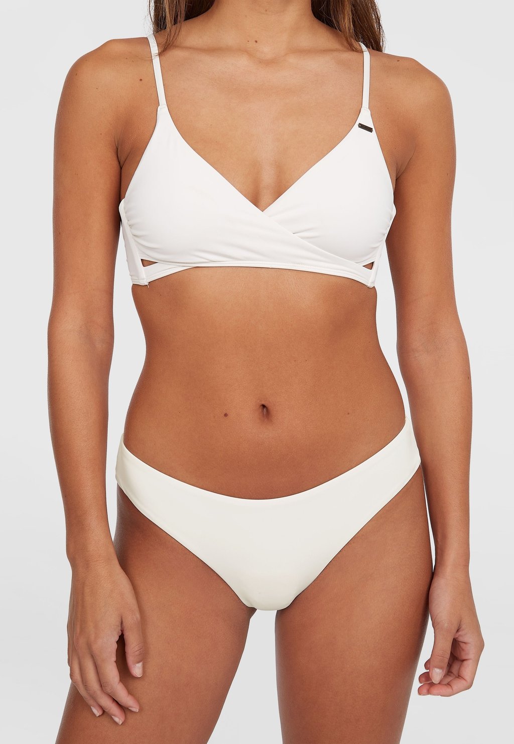 Плавки бикини MAOI O'Neill, белый
Плавки бикини MAOI O'Neill, белый