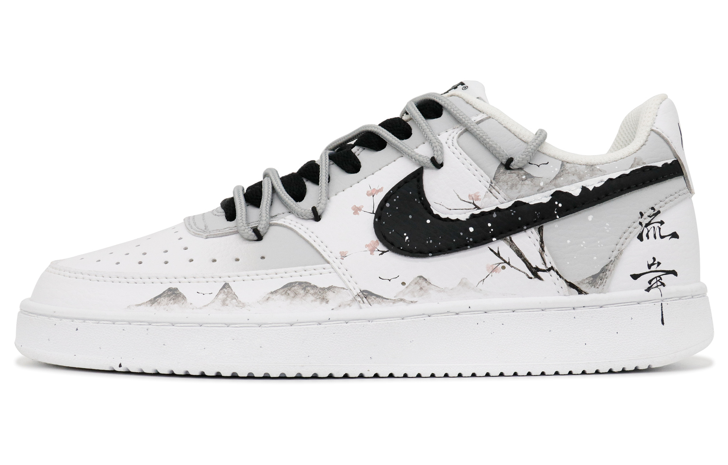 Nike Кроссовки Court Vision 1 мужские низкие серо-черные "Холодная слива и зимний снег", цвет Cold Plum Blossom and Winter Snow
Nike Кроссовки Court Vision 1 мужские низкие серо-черные "Холодная слива и зимний снег", цвет Cold Plum Blossom and Winter Snow