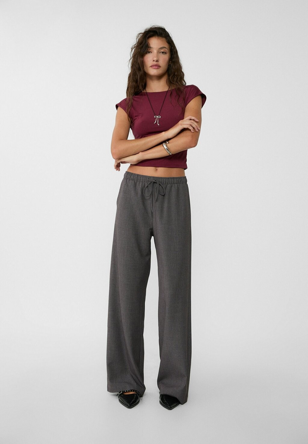 Тканевые брюки FLOWING Stradivarius, пестрый серый
Тканевые брюки FLOWING Stradivarius, пестрый серый