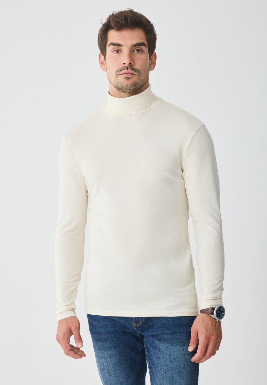 Топ Pier One LONG SLEEVED ROLL NECK TOP, Egret/Off-White
Топ Pier One LONG SLEEVED ROLL NECK TOP, Egret/Off-White