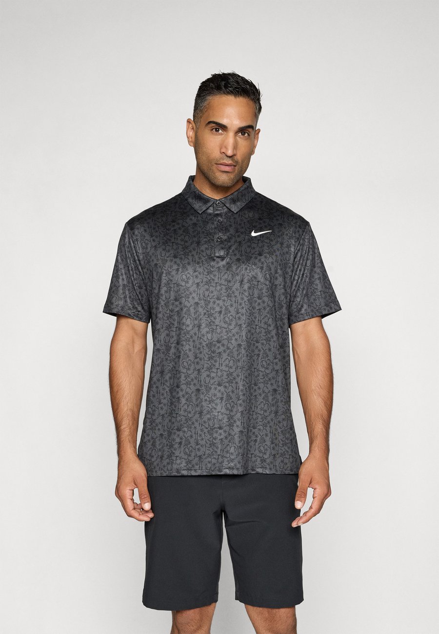 Поло Nike Golf TOUR PRINT, Anthracite/White/Anthracite, Белый, Поло Nike Golf TOUR PRINT, Anthracite/White/Anthracite
Поло Nike Golf TOUR PRINT, Anthracite/White/Anthracite, Белый, Поло Nike Golf TOUR PRINT, Anthracite/White/Anthracite