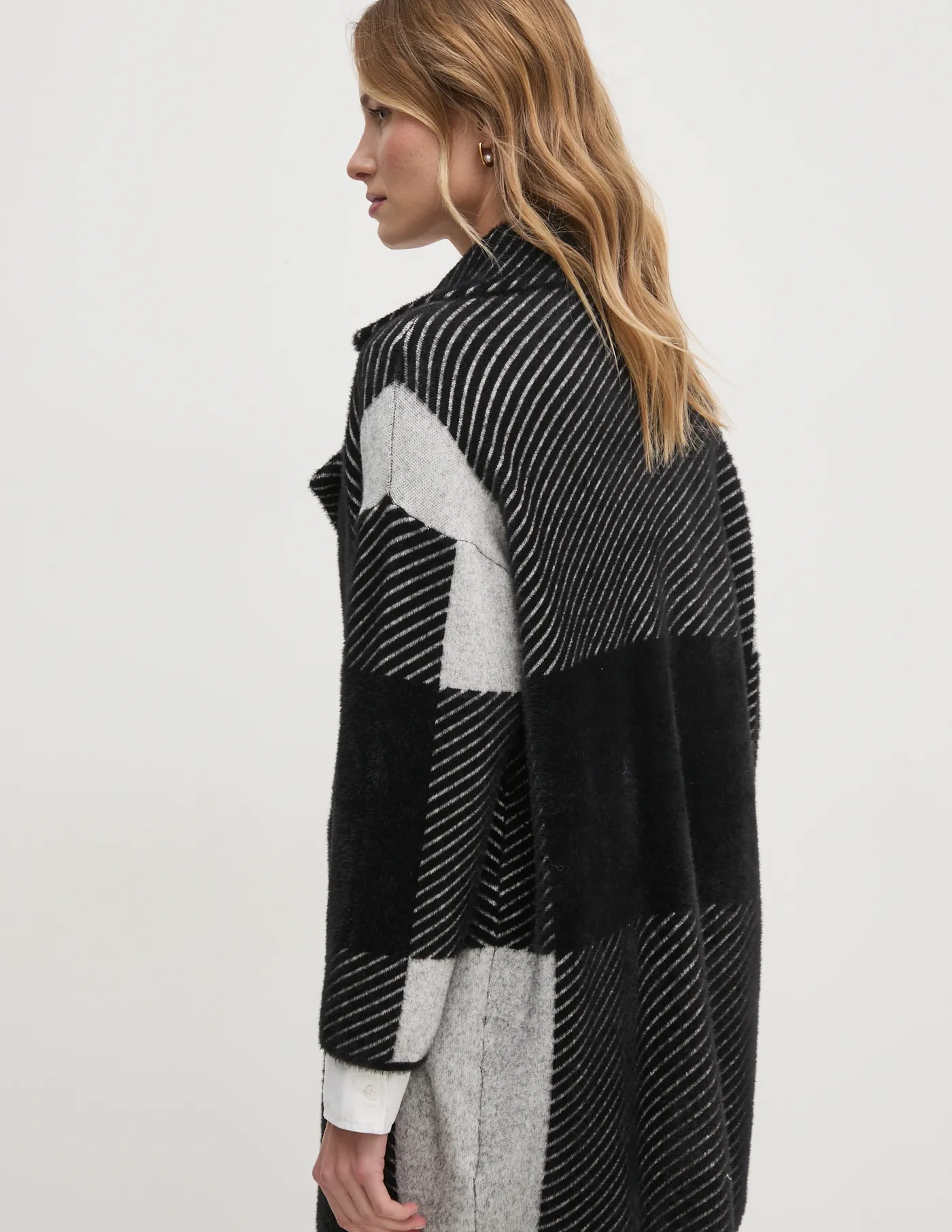 Кардиган Sandro Ferrone, черный
Кардиган Sandro Ferrone, черный