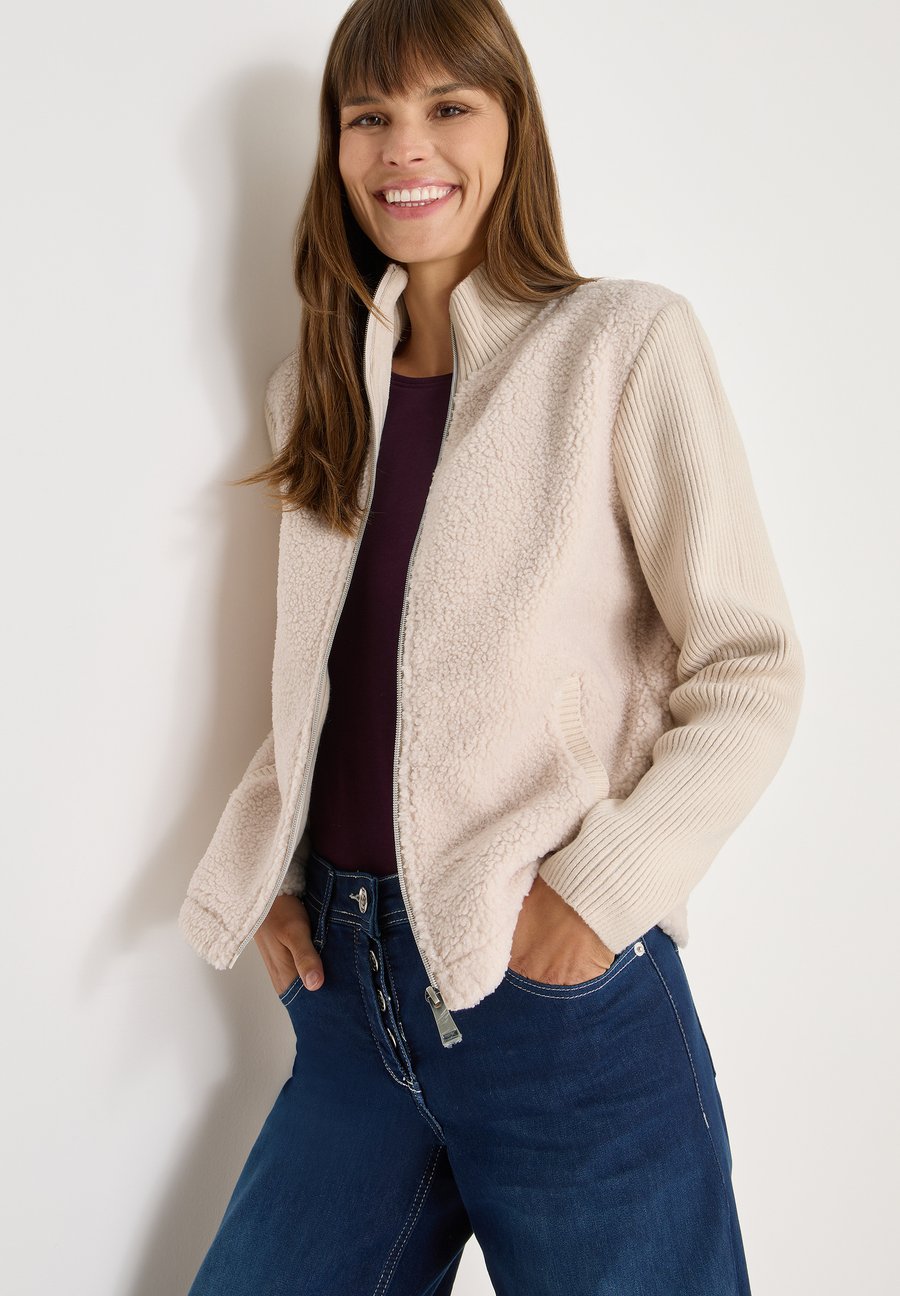 Флисовая куртка Cecil Fleece jacket, Weiß/White Denim
Флисовая куртка Cecil Fleece jacket, Weiß/White Denim